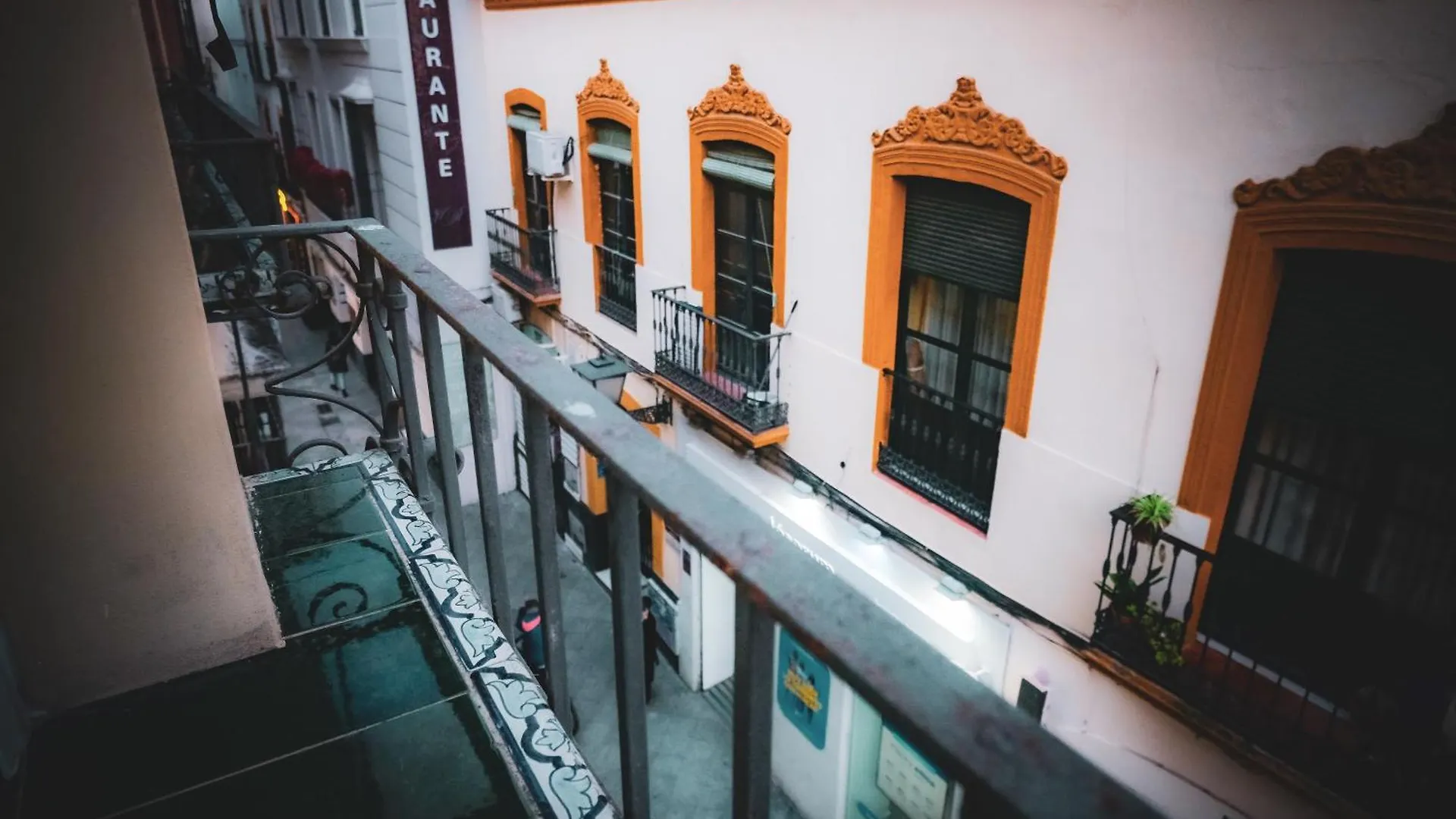 Apartamentos San Roque Seville 0*,  Spain