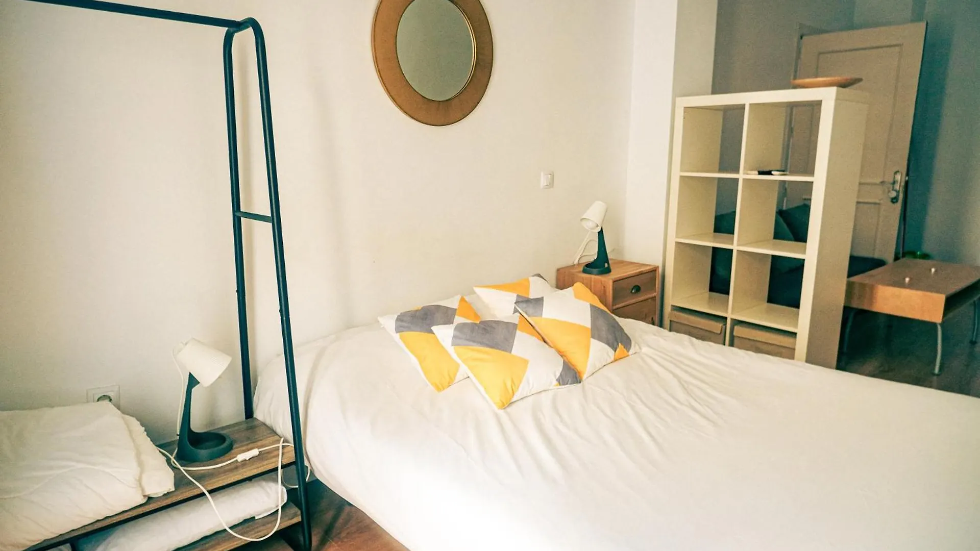 Apartamentos San Roque Seville Apartment