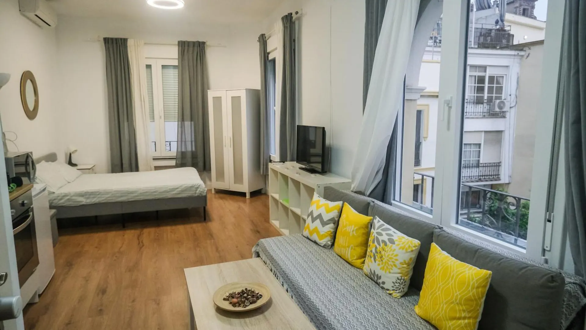 Apartment Apartamentos San Roque Seville