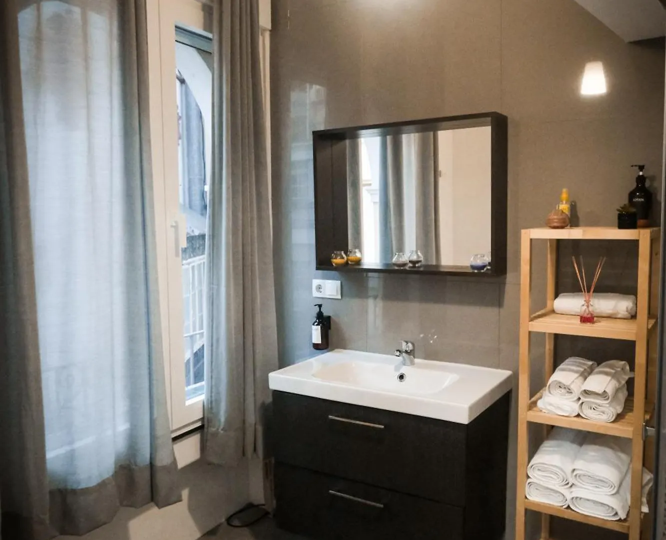 Apartamentos San Roque 塞维利亚 公寓