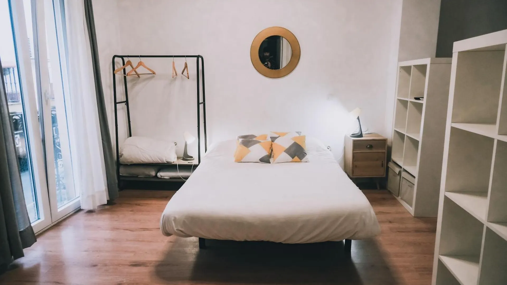 公寓 Apartamentos San Roque 塞维利亚 西班牙